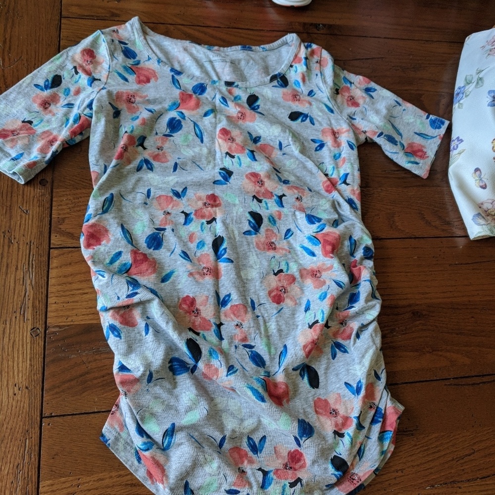 Motherhood Maternity top